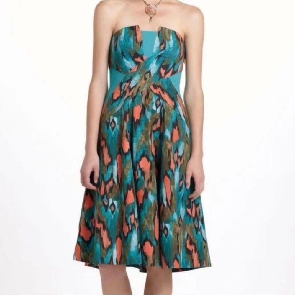 Anthropologie Girls from Savory peacock brush stroke strapless dress size 4
